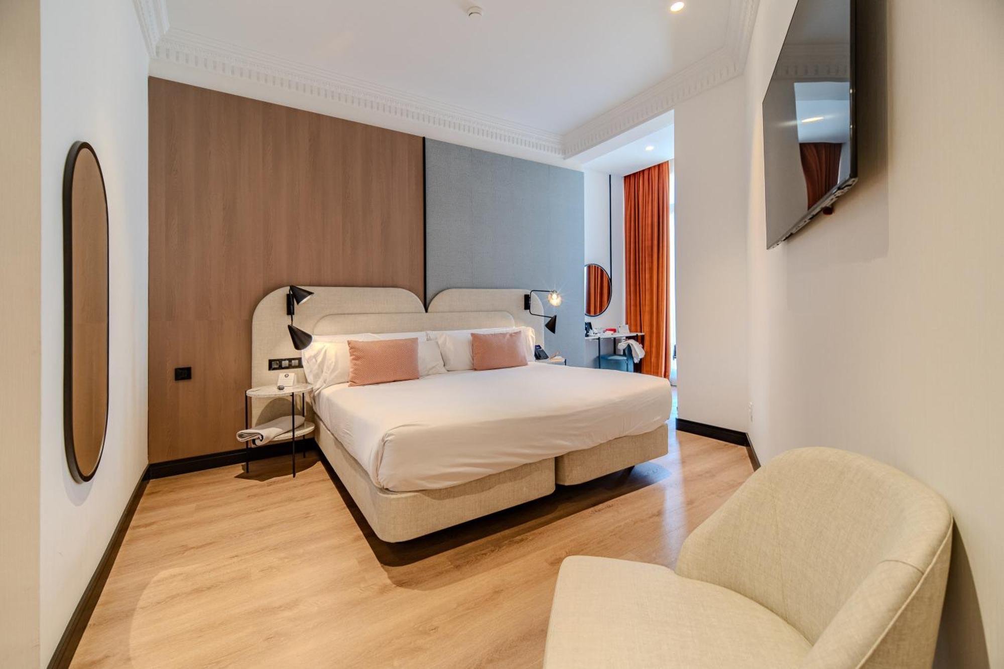 Soho Boutique Turia Hotel Valencia Exterior photo